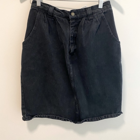 Vintage black denim skirt - Picture 1 of 4
